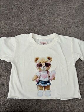 Weensyby Heather Teddy Bear Graphic Crop Tee - White with Pink Accents